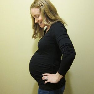 Maternity long sleeve tee